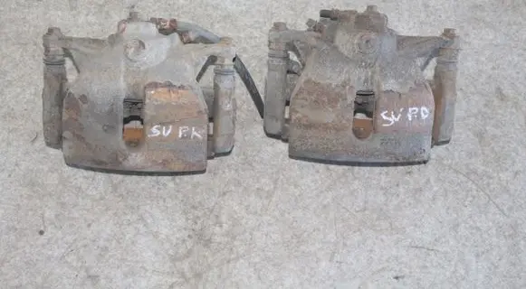 Volkswagen Passat Alltrack Front brake caliper