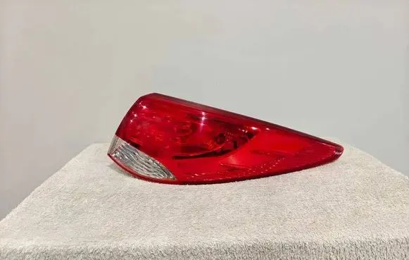 Hyundai ix35 Rear/tail lights 924022Y0 R1DS1 12808