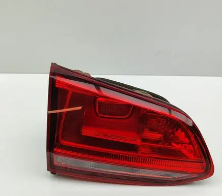 Volkswagen Golf VII Tailgate rear/tail lights 5G9945093E