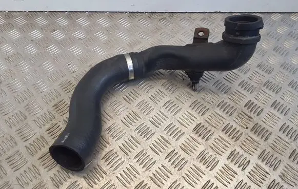 Toyota Avensis T270 Intercooler hose/pipe 173620R030