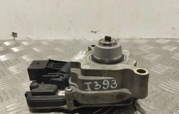 Maserati Levante Gearbox-reducer motor 670105823