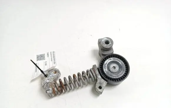 Volvo V60 Alternator belt tensioner 31460374