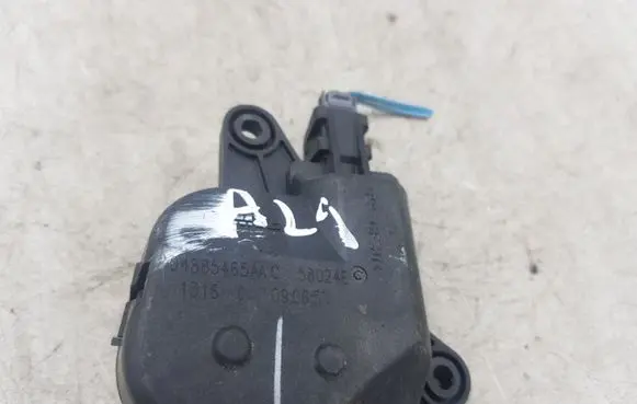 Chrysler Pacifica Air flap motor/actuator 04885465AAC 58024E