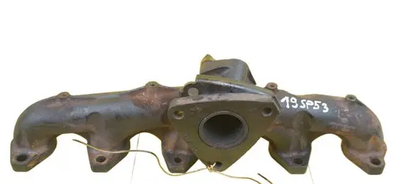 Volkswagen Touareg I Exhaust manifold 070253033F BPE