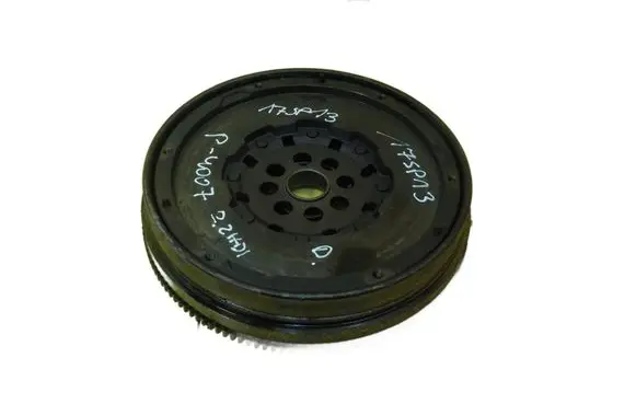 Peugeot 4007 Dual mass flywheel 17SP13