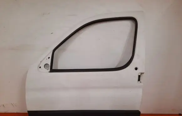 Peugeot Partner Front door