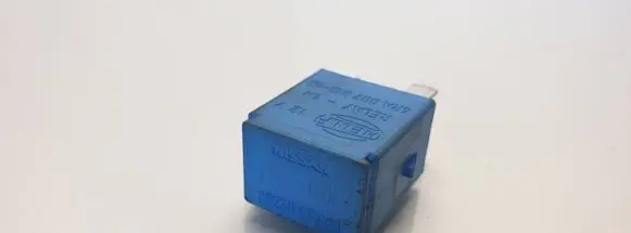 Nissan Almera Tino Other relay 4RA00781303