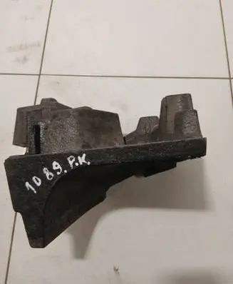 Mercedes-Benz ML W166 Front bumper foam support bar A1665050330