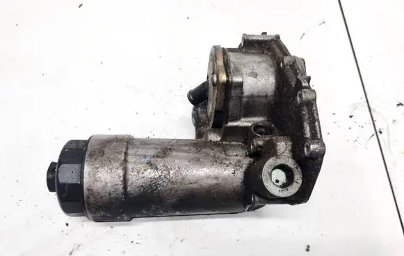 Audi A6 S6 C5 4B Oil filter cover 059115405F