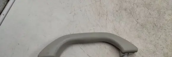 Audi A4 S4 B5 8D Front interior roof grab handle 8d0857607