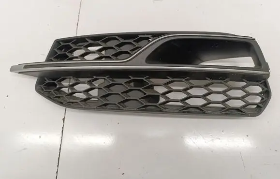 Audi A3 S3 8V Front bumper lower grill 8V3807151A