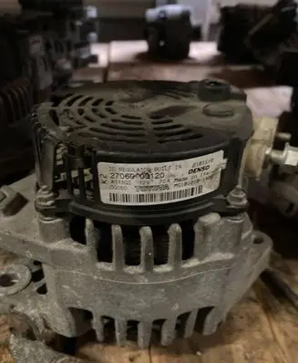 Toyota Aygo AB10 Generator/alternator 2706000120