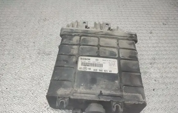 Volkswagen Vento Engine control unit/module ECU 0281001323324 028906021AH