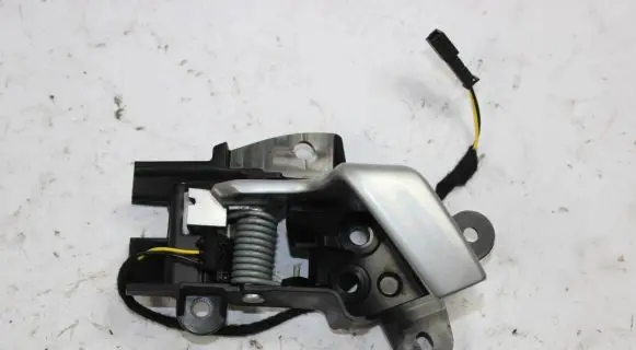 Tesla Model S Front door interior handle 100843300E