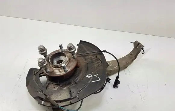 Infiniti Q50 Front wheel hub spindle knuckle 3,5 B