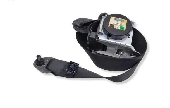 BMW 5 E60 E61 Front seatbelt 6016304