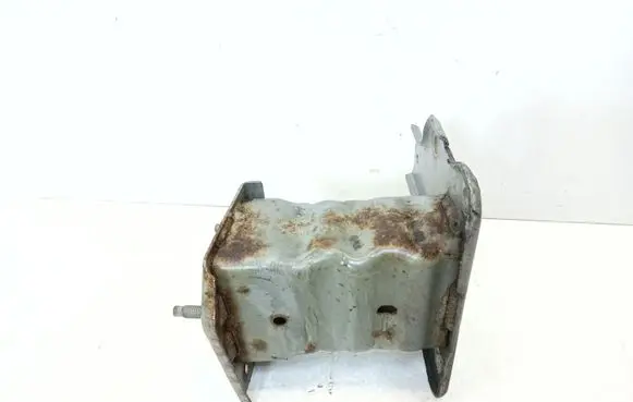 Nissan Qashqai Front bumper shock/impact absorber 622144EA0A
