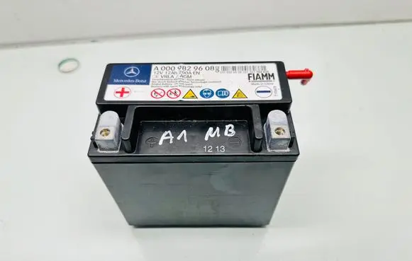 Mercedes-Benz CLA C117 X117 W117 Car battery A0009829608