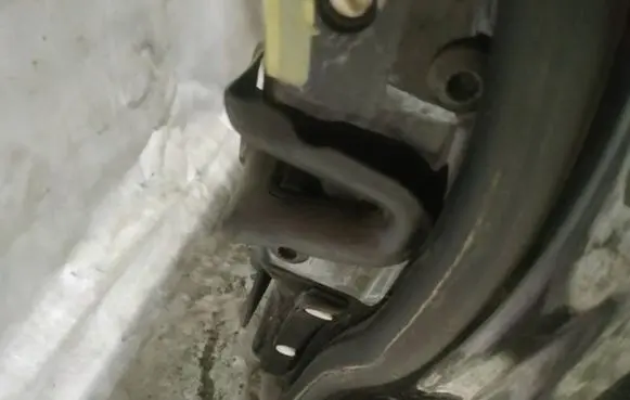 Audi A4 S4 B7 8E 8H Front door lock