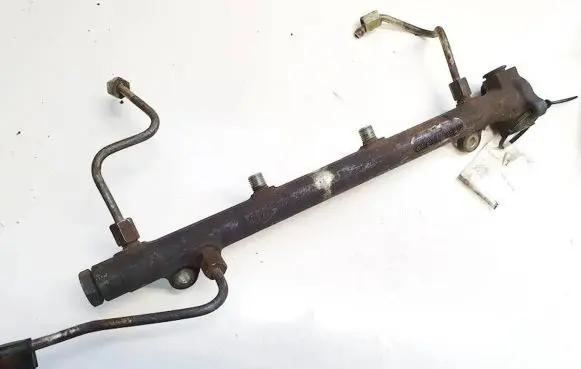 Mercedes-Benz Vito Viano W638 Fuel main line pipe 0445214004 a6110700095