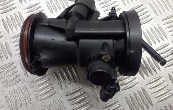 Dacia Sandero Throttle body valve 8200682611A