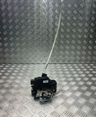 Audi A6 S6 C5 4B Front door lock 4B1837015G