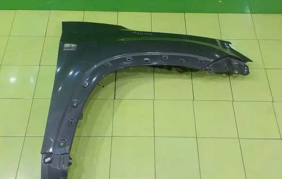 Chevrolet Orlando Fender PRZOD PRAWY