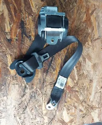 Volkswagen Golf VI Front seatbelt 1K4857705BE