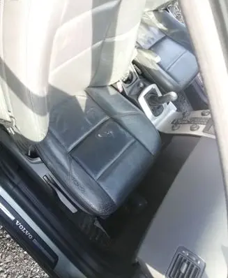 Front passenger seat