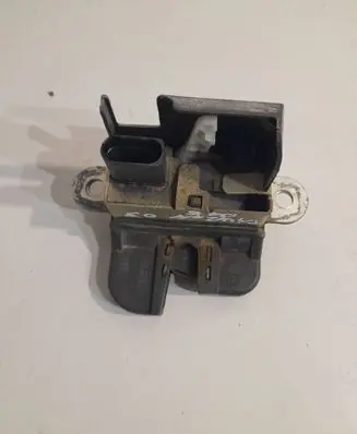 Volkswagen Touran I Tailgate lock latch 1T0827505H
