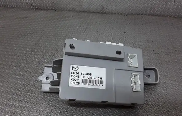 Mazda CX-7 Engine control unit/module EG2467560B