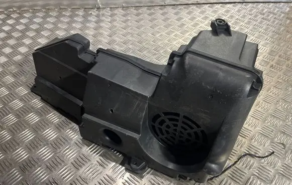 Audi A6 S6 C7 4G Subwoofer speaker 4G9035381A