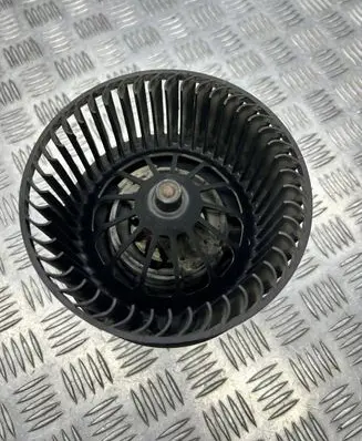 Ford Focus Heater fan/blower 3M5H18456AD