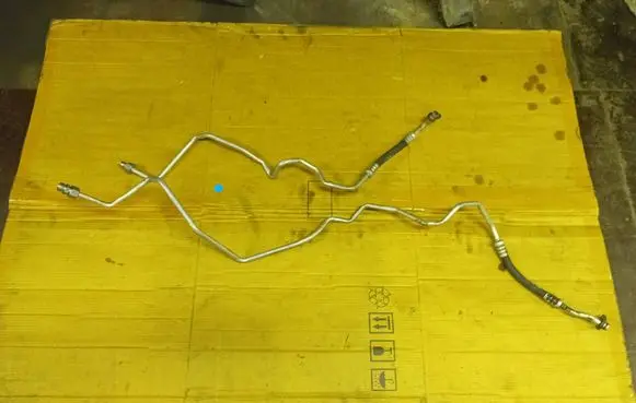 Renault Espace - Grand espace IV Air conditioning (A/C) pipe/hose 8200330256