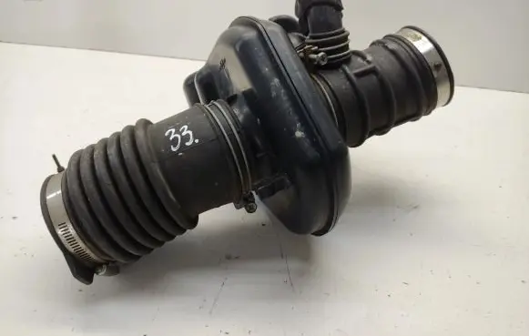 Intake resonator