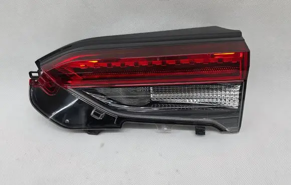 Toyota RAV 4 (XA50) Tailgate rear/tail lights 81580-42151