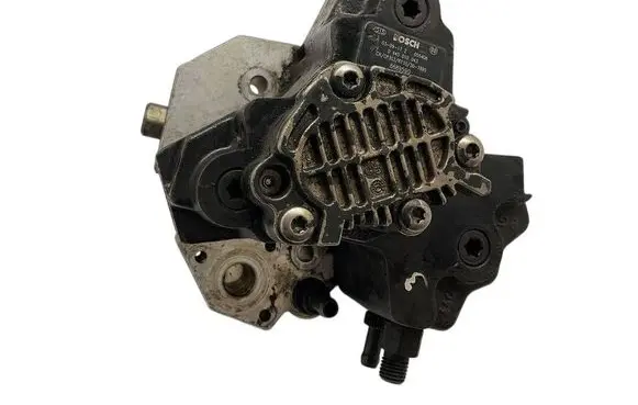 Volvo S60 Fuel injection high pressure pump 0445010043 055406 8689590