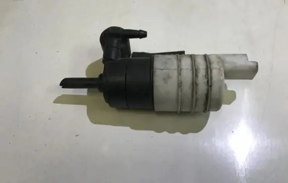 Renault Laguna II Windscreen/windshield washer pump 7700481079 8200213047