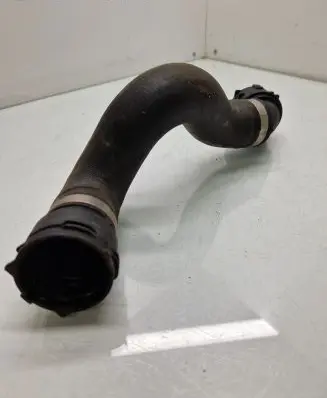 Mercedes-Benz C W205 Engine coolant pipe/hose A2055010182