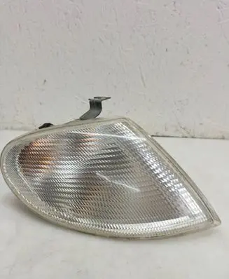 Volkswagen Sharan Front indicator light 7M0953042H 0311325002 Y95VW13368