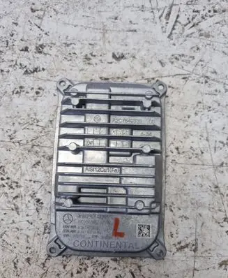 Mercedes-Benz B W247 Voltage converter/converter module a2479004101