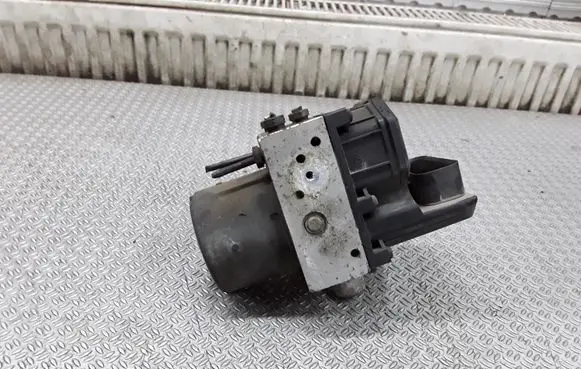 Ford Mondeo Mk III ABS Pump 3S712M110AA 0265222030