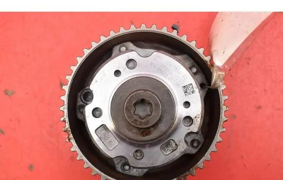 Skoda Octavia Mk3 (5E) Crankshaft pulley 04E109088AD