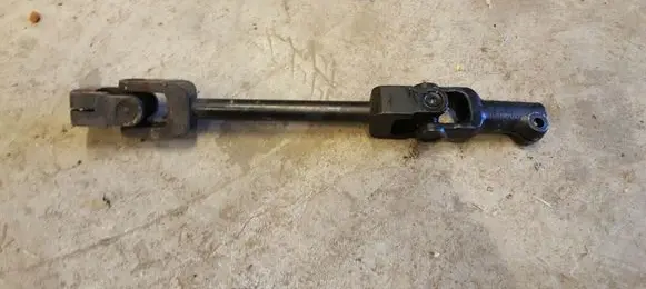 Volkswagen Golf II Steering column universal joint 191419955G