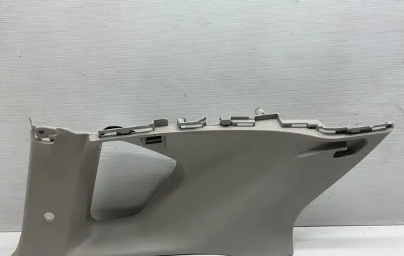 Nissan Rogue (C) pillar trim 769356RR0A