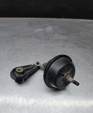Audi A8 S8 D3 4E Vacuum valve 004538