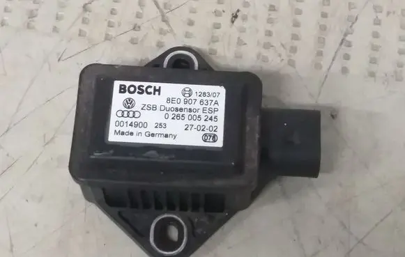 Audi A4 S4 B6 8E 8H ESP acceleration yaw rate sensor 8E0907637A