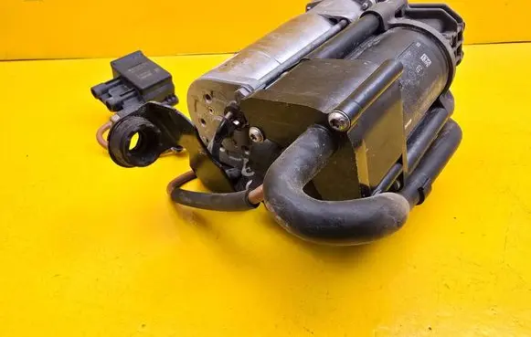 Mercedes-Benz EQC Air suspension compressor/pump A2133200004