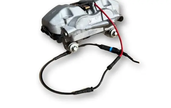 BMW 2 G42 Front brake caliper 34116883483 34116871583 6883483