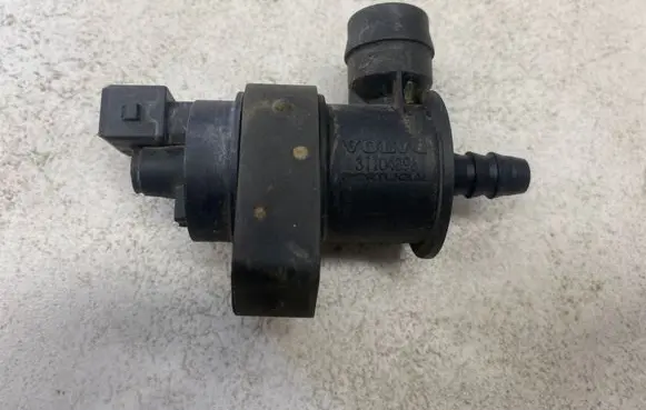 Vacuum valve